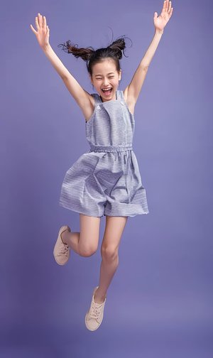 在摇晃的电车上2樱花