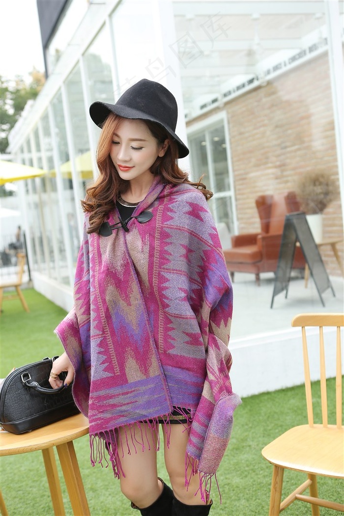 雌雄妖人表演视频