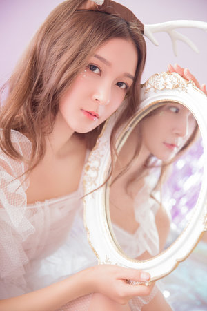 女人打开腿让男人捅