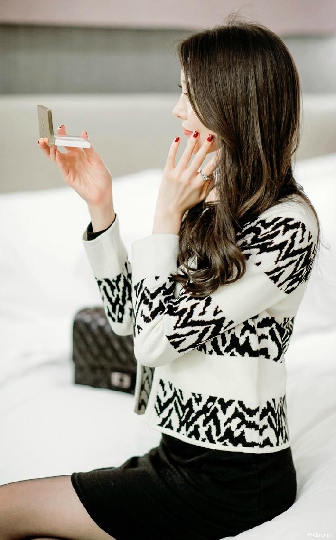 沟槽式厕所小便池