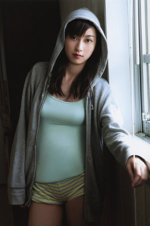 青草青青产国视频在线