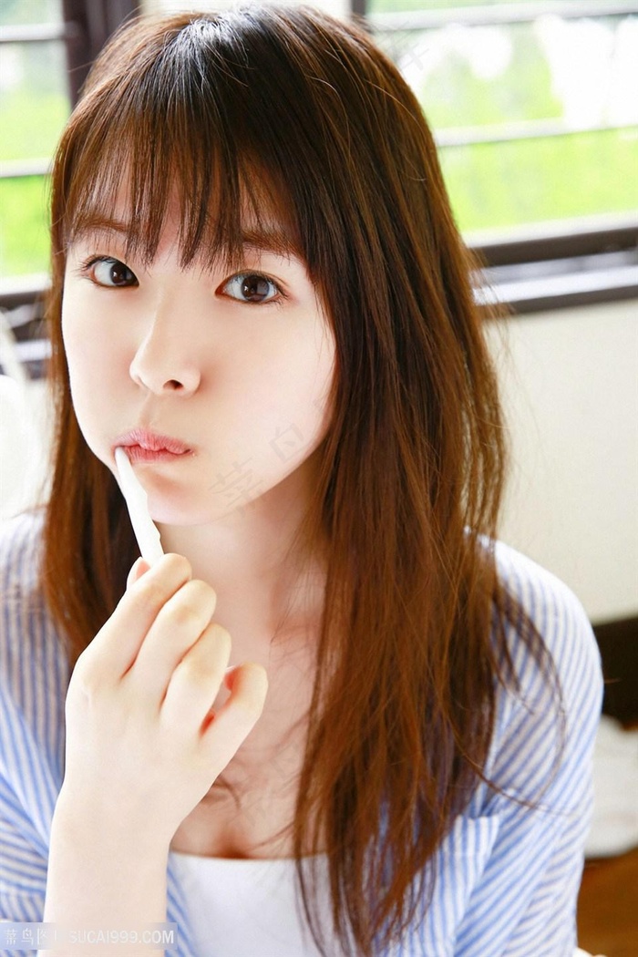 欧洲美女∨视频免费看