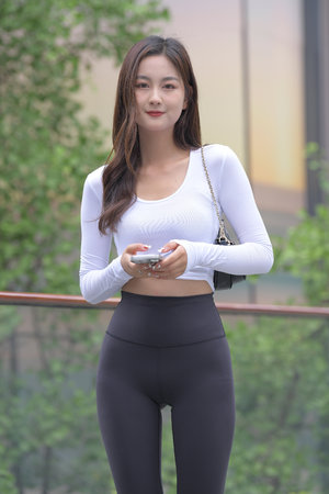 终末的女武神秦始皇