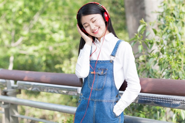 我妻子的姐姐中文字幕在线播放