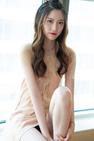 孙尚香教刘禅写作业