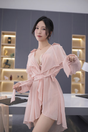 好深灬好爽灬高潮了免费观看