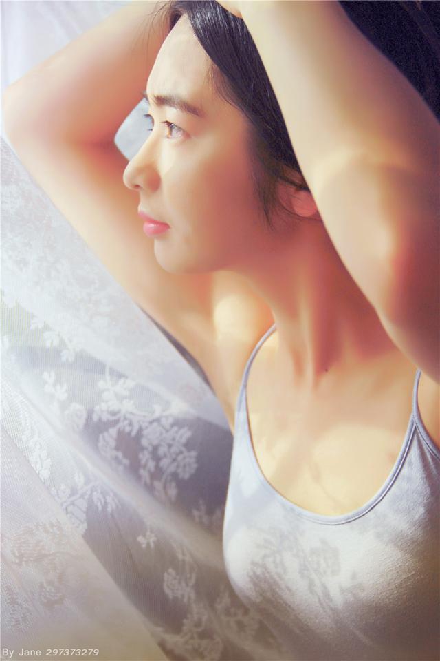 大尺度百合未删减高清完整版