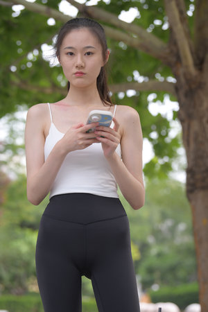 最近在线更新中文字幕