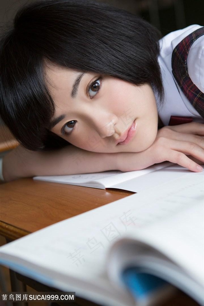 花花公子av女星