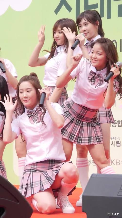 男生捅女生鸡鸡视频