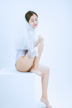 日本亲大胸揉大胸视频