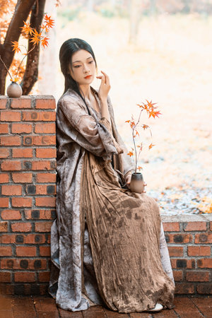 日本商务旅行戴帽子的人经典网