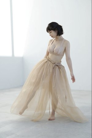 穿成重生文好孕炮灰