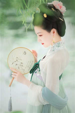 色噜噜狠狠狠狠色综合在爱