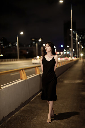 男生晚上看的午夜福利