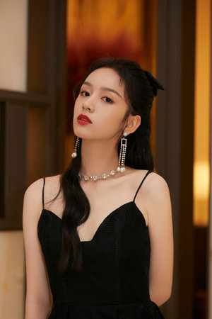 ((丰满圆润老女人))伦理HD