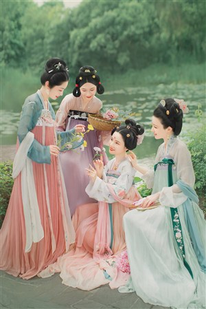 亚洲综合另类专区