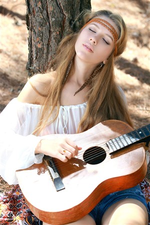 草莓网站成人18在线观看