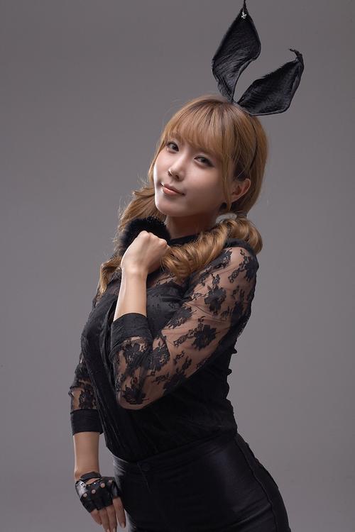 日本浴室狂欢在线观看