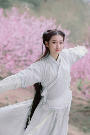 我家隔壁搬来了新邻居电视剧