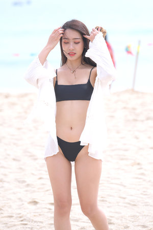 日韩专区久久精品