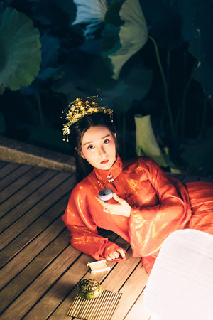 独狼电视剧演员表