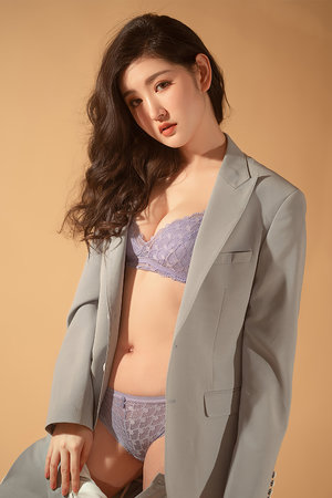 不正经的魔术讲师与禁忌教典小说