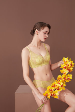 初次爱你电视剧免费观看完整版国语