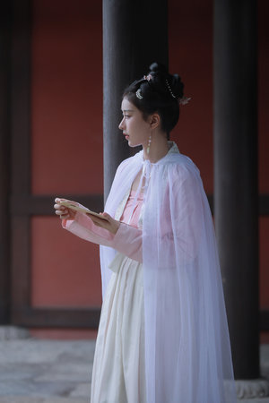 久久青草国产精品一区