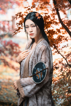 啊轻点灬太粗嗯太深了巨人