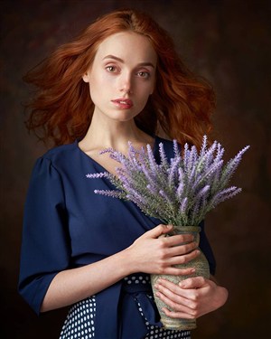 电车魔女在线观看免费