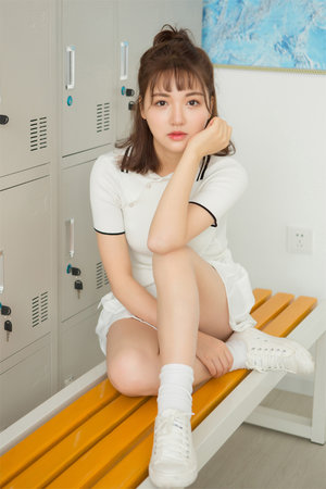 一面亲上边一面膜下边全是水