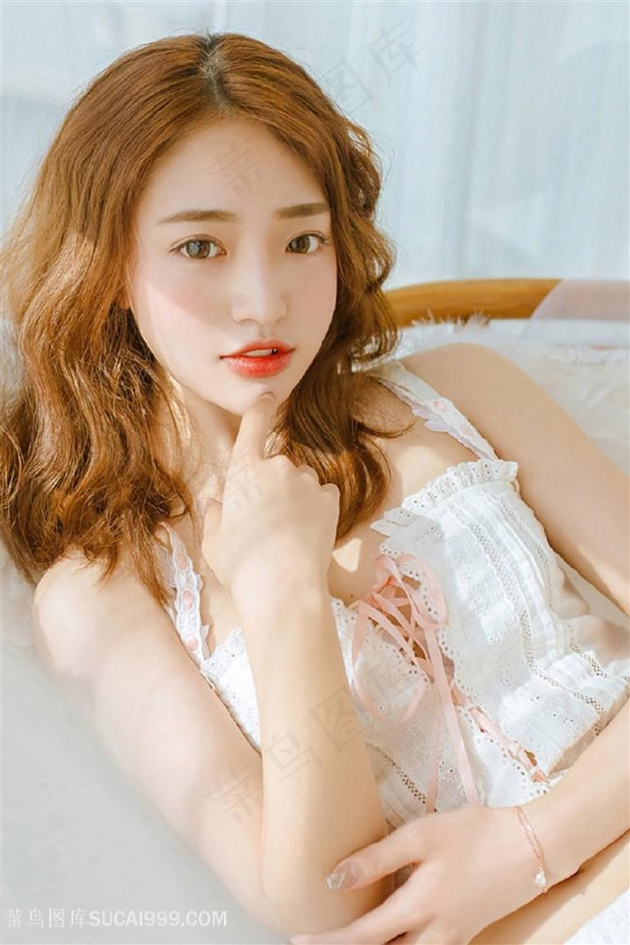 丁香九月啪之女神的色诱国语