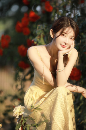 女人张开大腿让男人捅