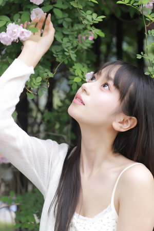 国产白嫩护士被弄高潮