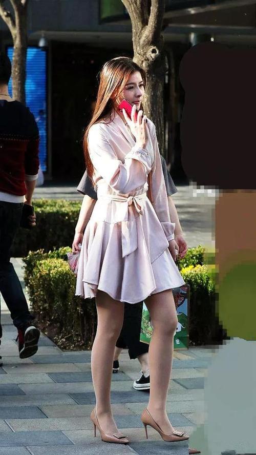 差差漫画页面免费入口页面秋蝉