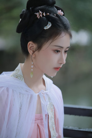 人摸人人人澡人人超碰97首页